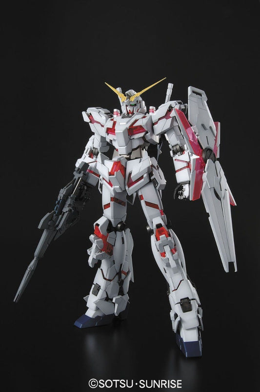 Unicorn Gundam "Gundam UC", Bandai MG [12 per case]